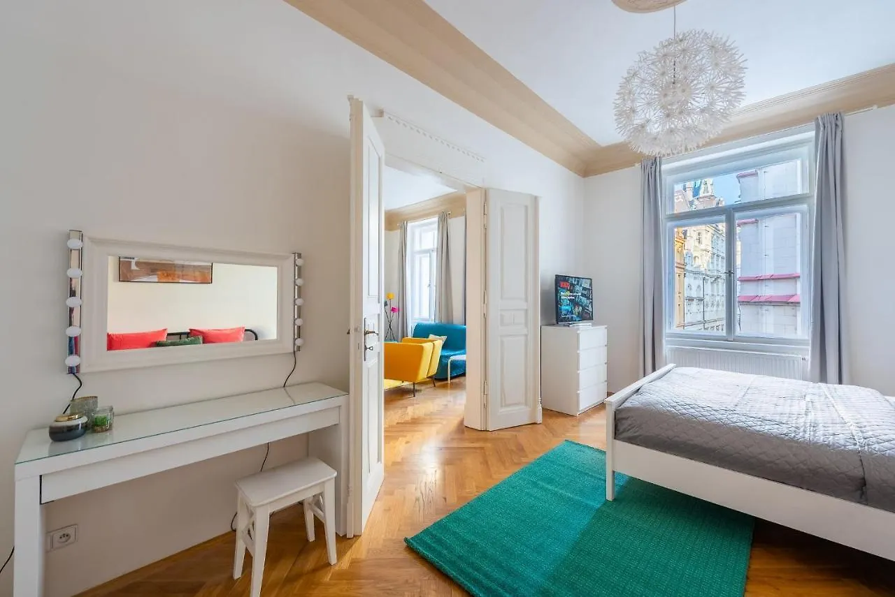 Grand Deluxe Vip Apartment Prag