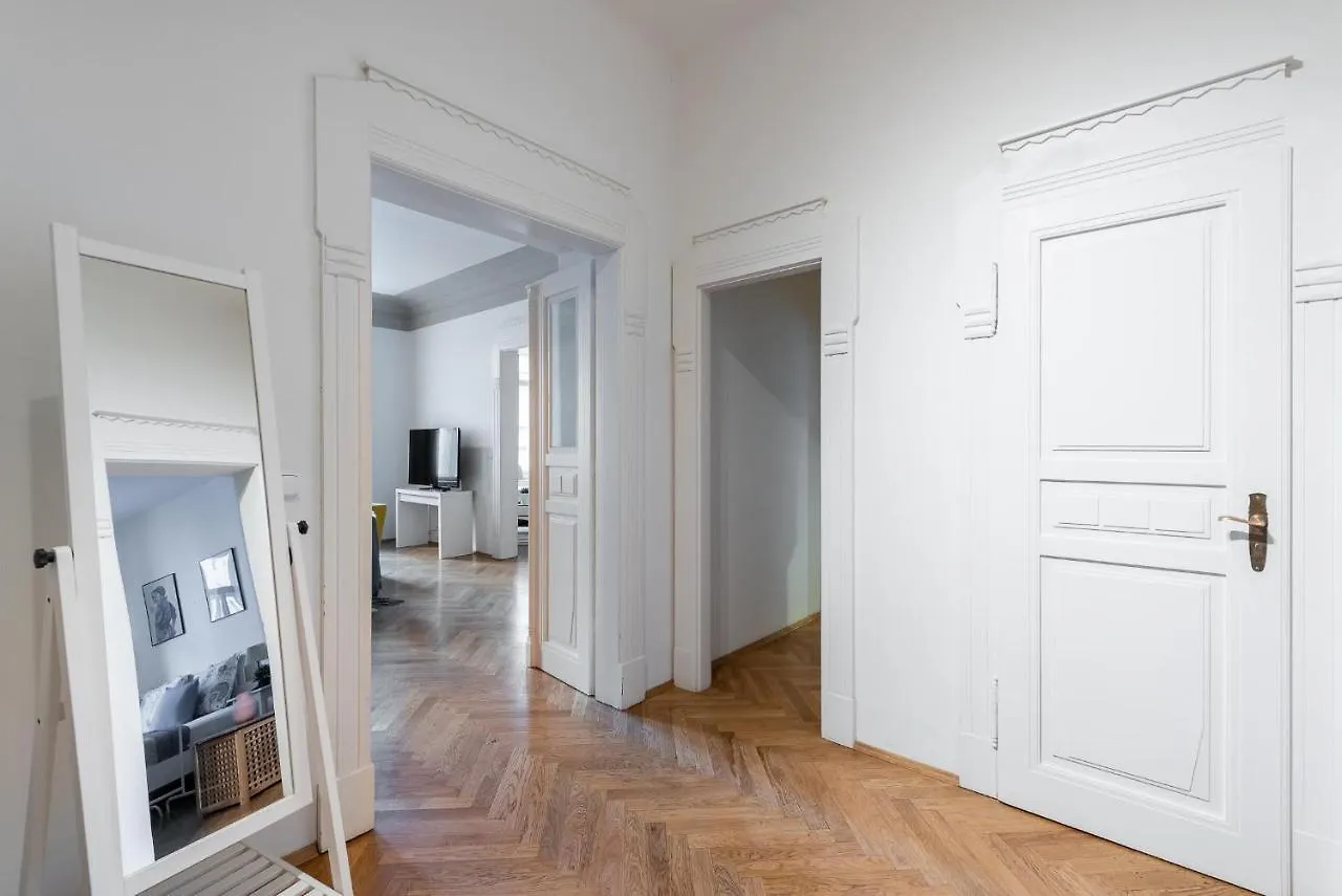Grand Deluxe Vip Apartment Prague République tchèque