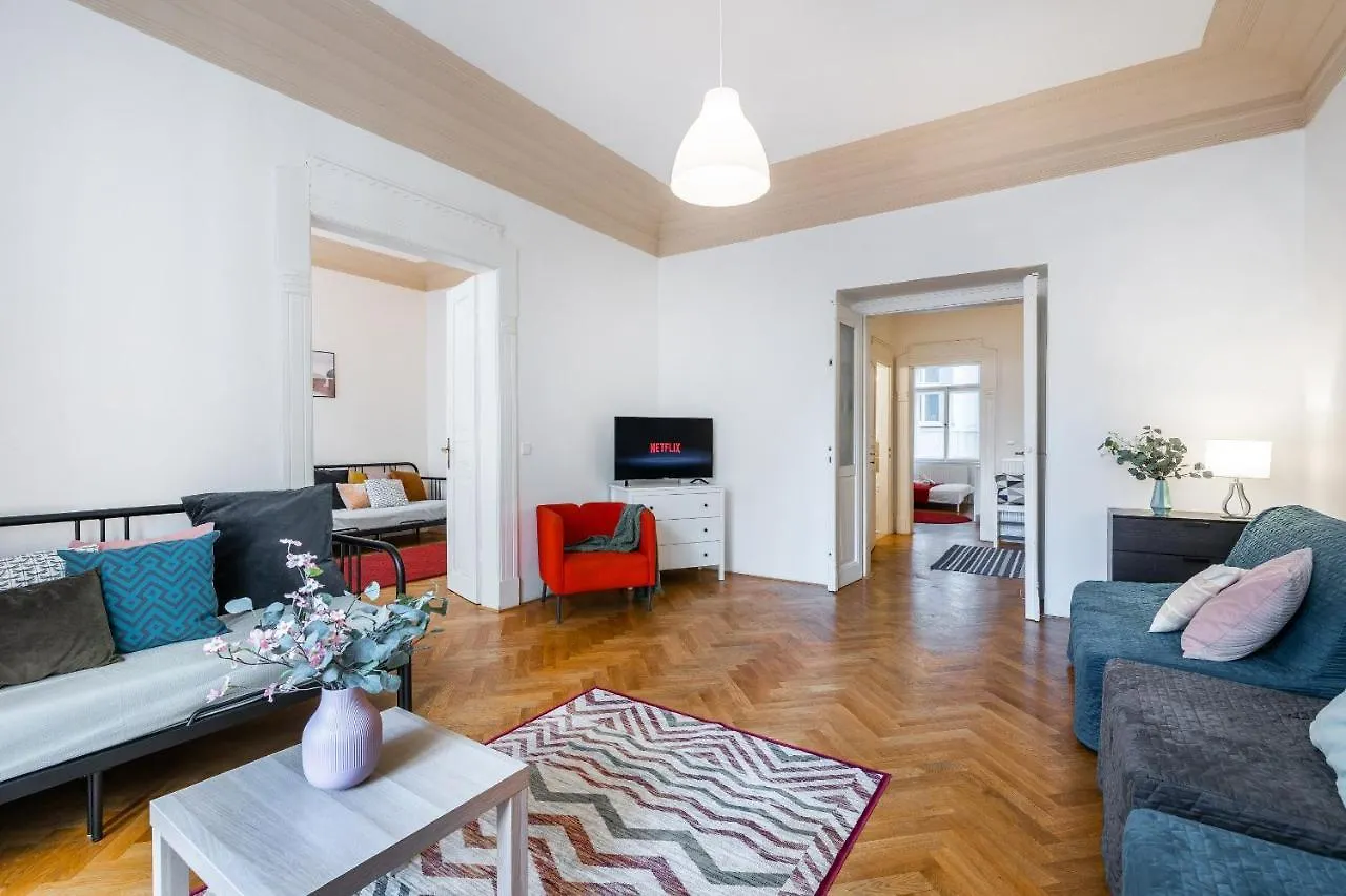 Grand Deluxe Vip Apartment Prag