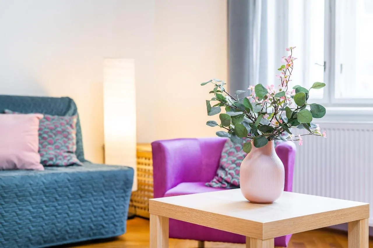 Grand Deluxe Vip Apartment Prag